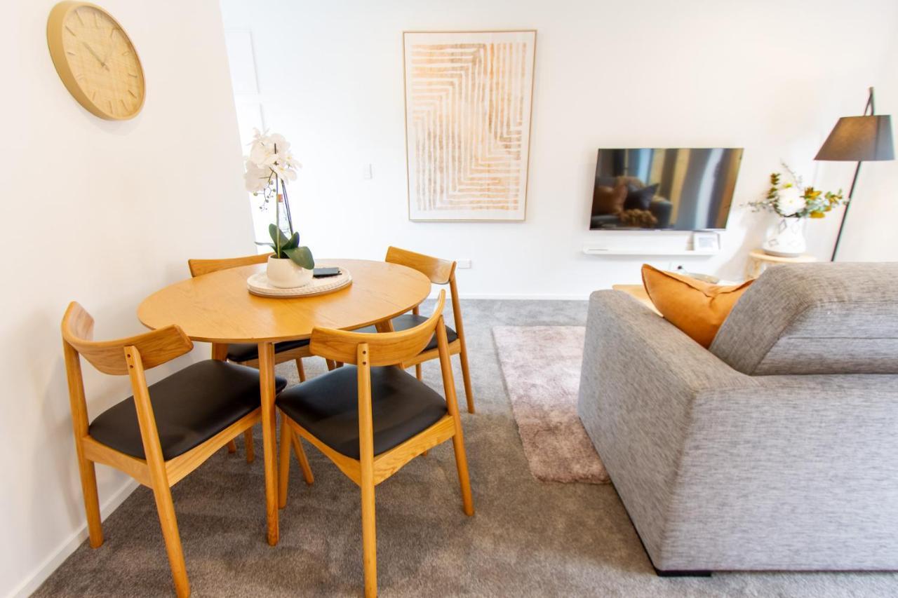 Christchurch Entertainment Hub 2 Bed 2 Bath W Carpark Bagian luar foto