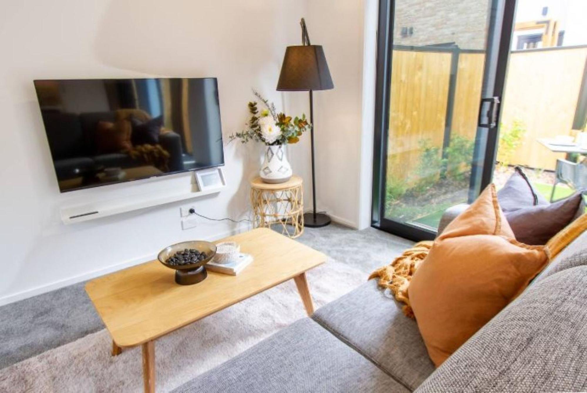 Christchurch Entertainment Hub 2 Bed 2 Bath W Carpark Bagian luar foto