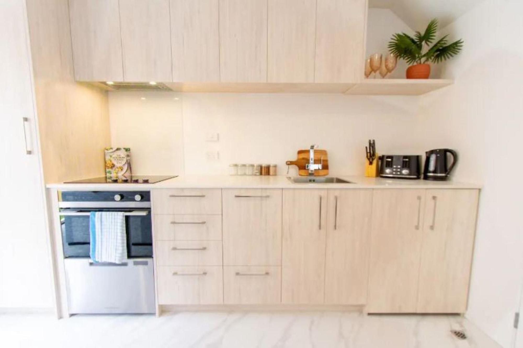 Christchurch Entertainment Hub 2 Bed 2 Bath W Carpark Bagian luar foto